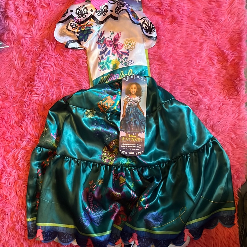 Disney Encanto Mirabel Madrigal dress